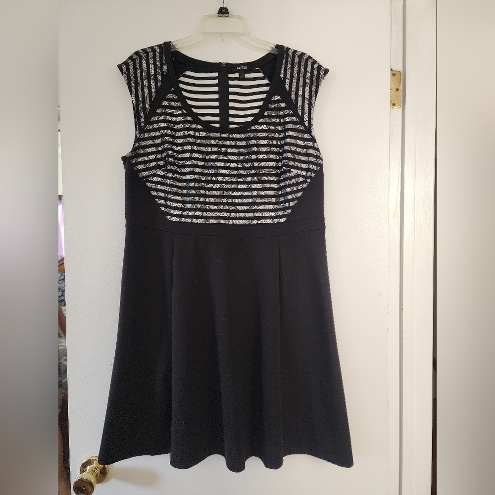 Apt 9 black dress
